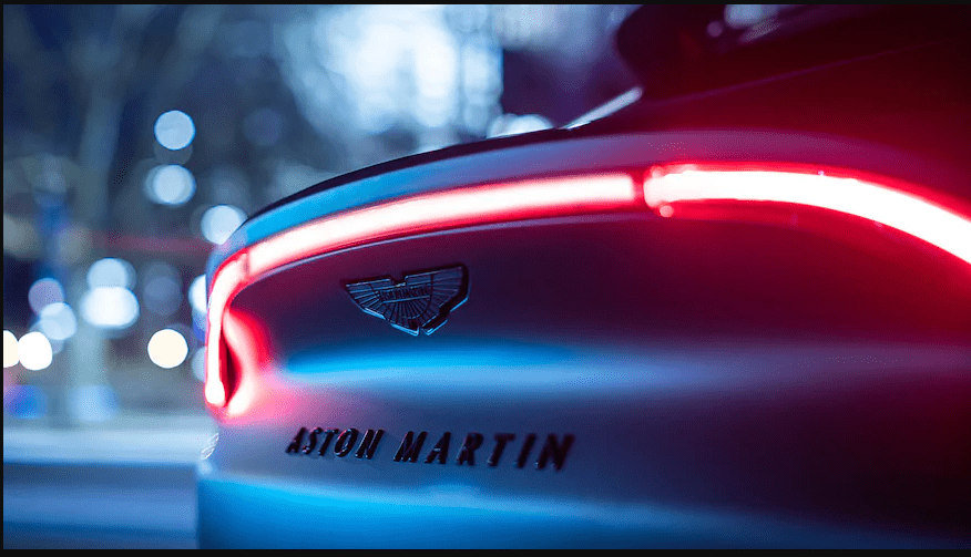 Aston-Martin DBX 'Q's Up для Женевы 3