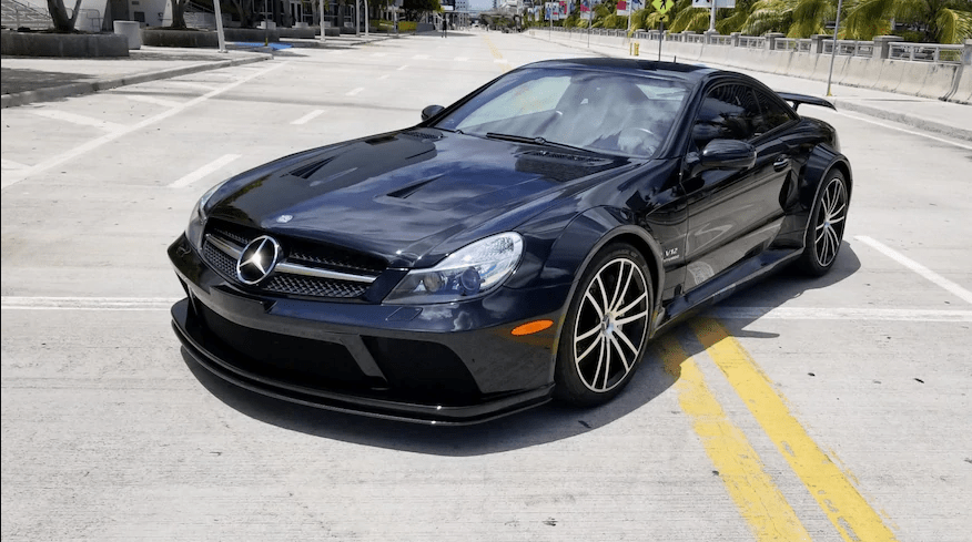 Является ли этот Mercedes-Benz SL65 AMG Black Series устойчивым к рецессии?