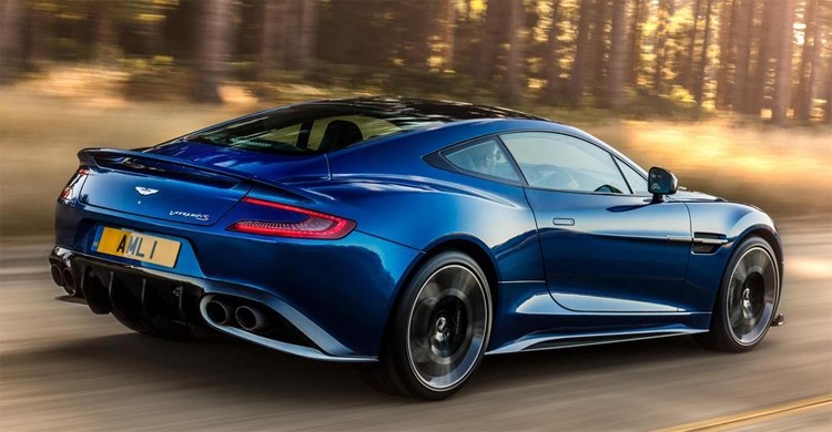 Автомобиль Aston Martin: роскошь и мощь в одном